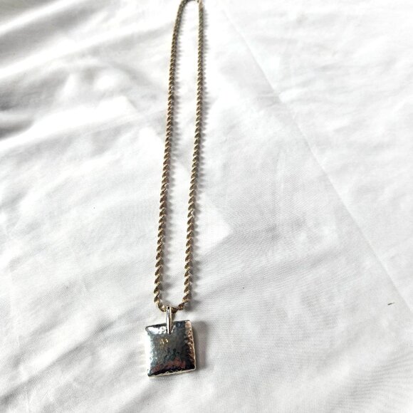 Silpada 925 Sterling Puffy Square Hammered Necklace Vintage - Picture 1 of 7